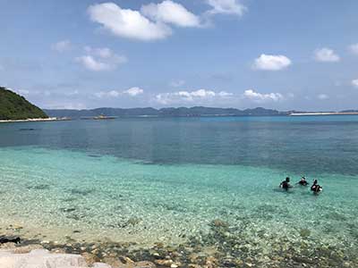 赤島の真謝ビーチ