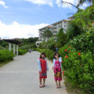 リゾート感たっぷりの敷地内