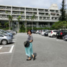 駐車場からまずはホテル見学♪