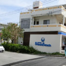 ホテルの入口はこちらです