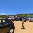 砂地の駐車場ですが広々