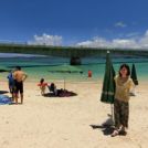 パラソルはショップから持っていかなくてもいいように備え付けてあります。